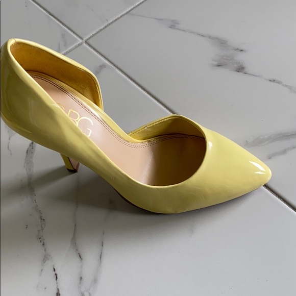 Shoes - Picture 2 of 3